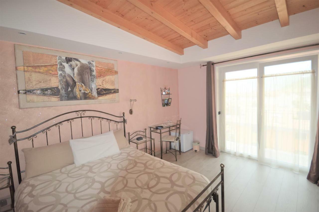 B&B La Vecchia Tipografia - Lago D'Idro Ponte Caffaro Exteriér fotografie